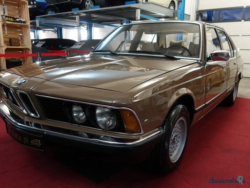 1980' BMW Seria 7 728 I photo #2