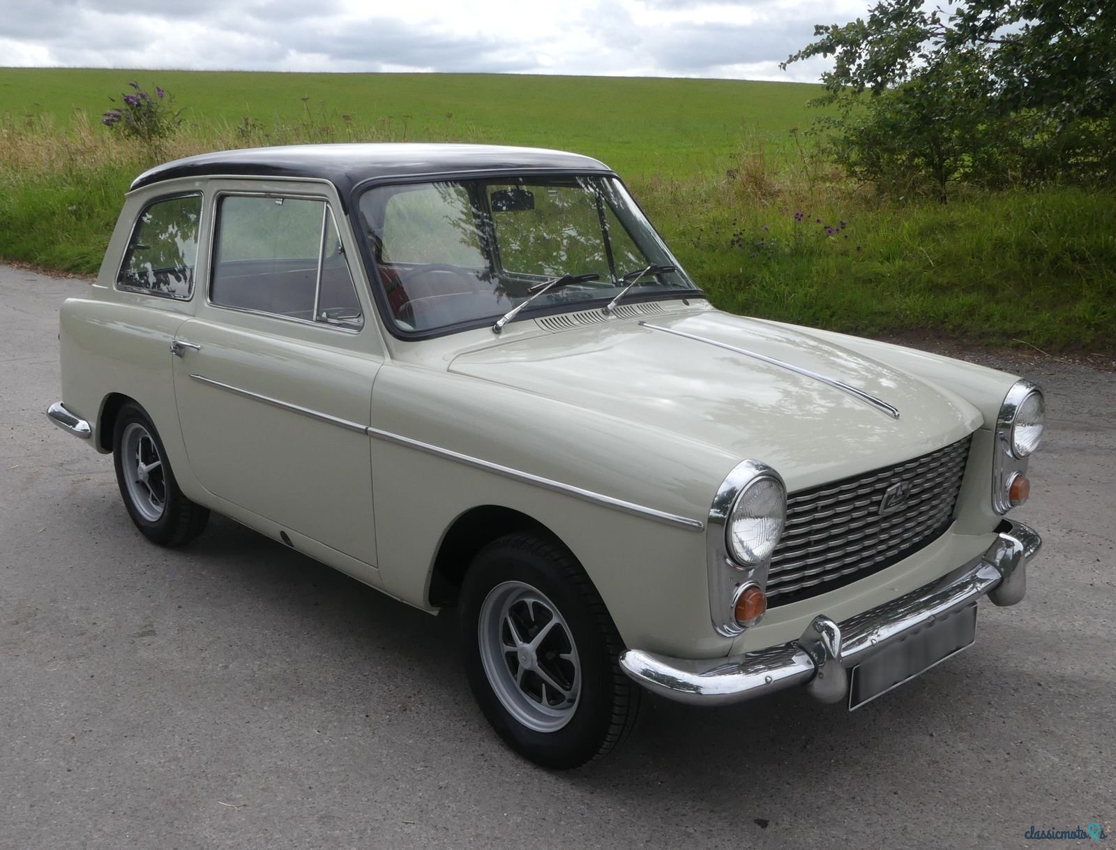 1960' Austin A40 photo #2