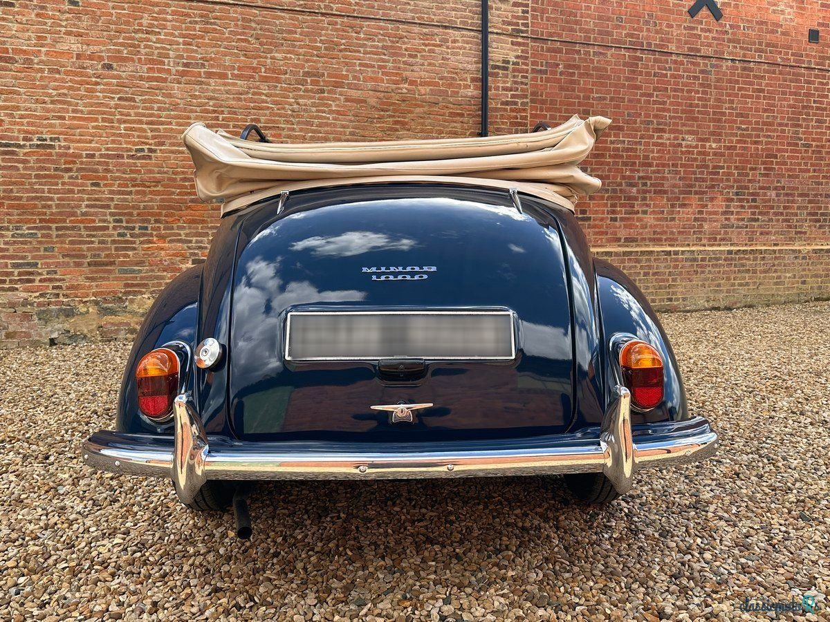 1964' Morris Minor photo #4