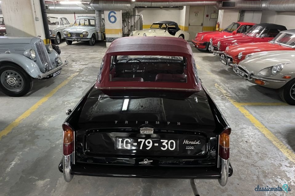 1963' Triumph Herald photo #4