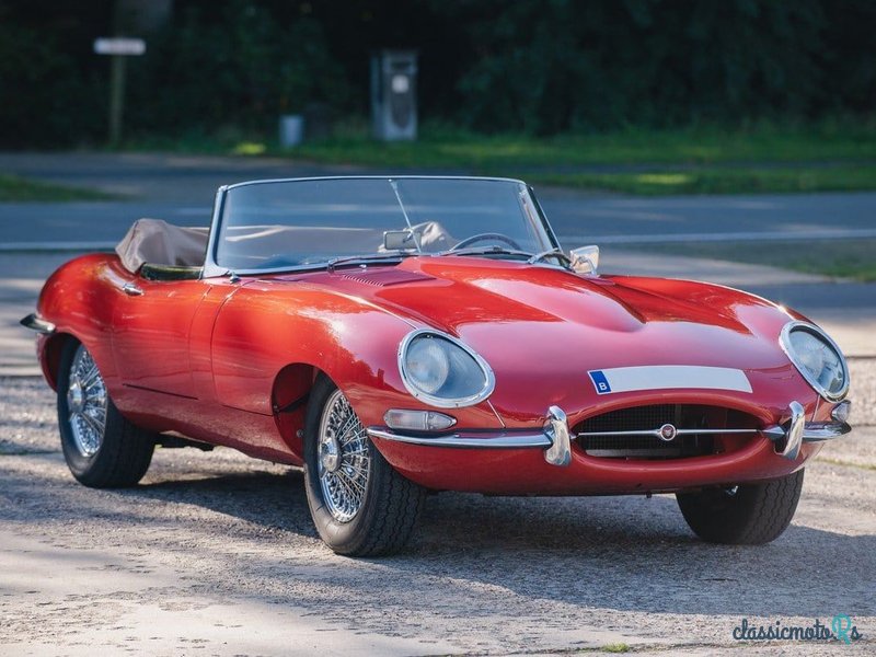 1963' Jaguar E-Type photo #2
