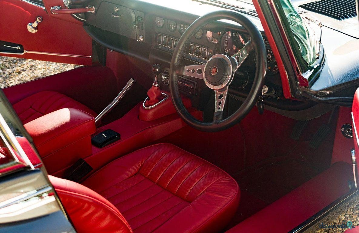 1971' Jaguar E-Type Series 3, V12 Fhc Coupe photo #1