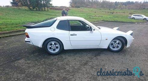 1986' Porsche 944 photo #5