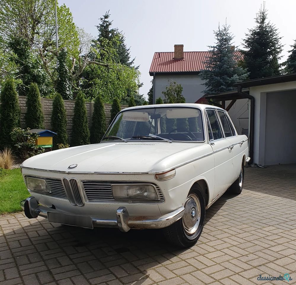 1968' BMW 2000 for sale. Poland