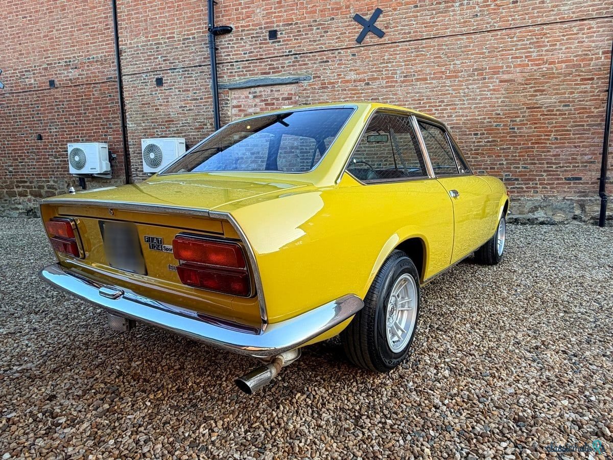 1971' Fiat 124 photo #3