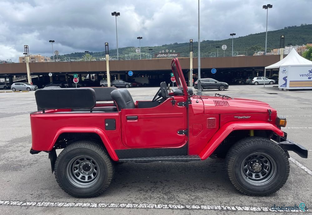 1980' Toyota Land Cruiser photo #4