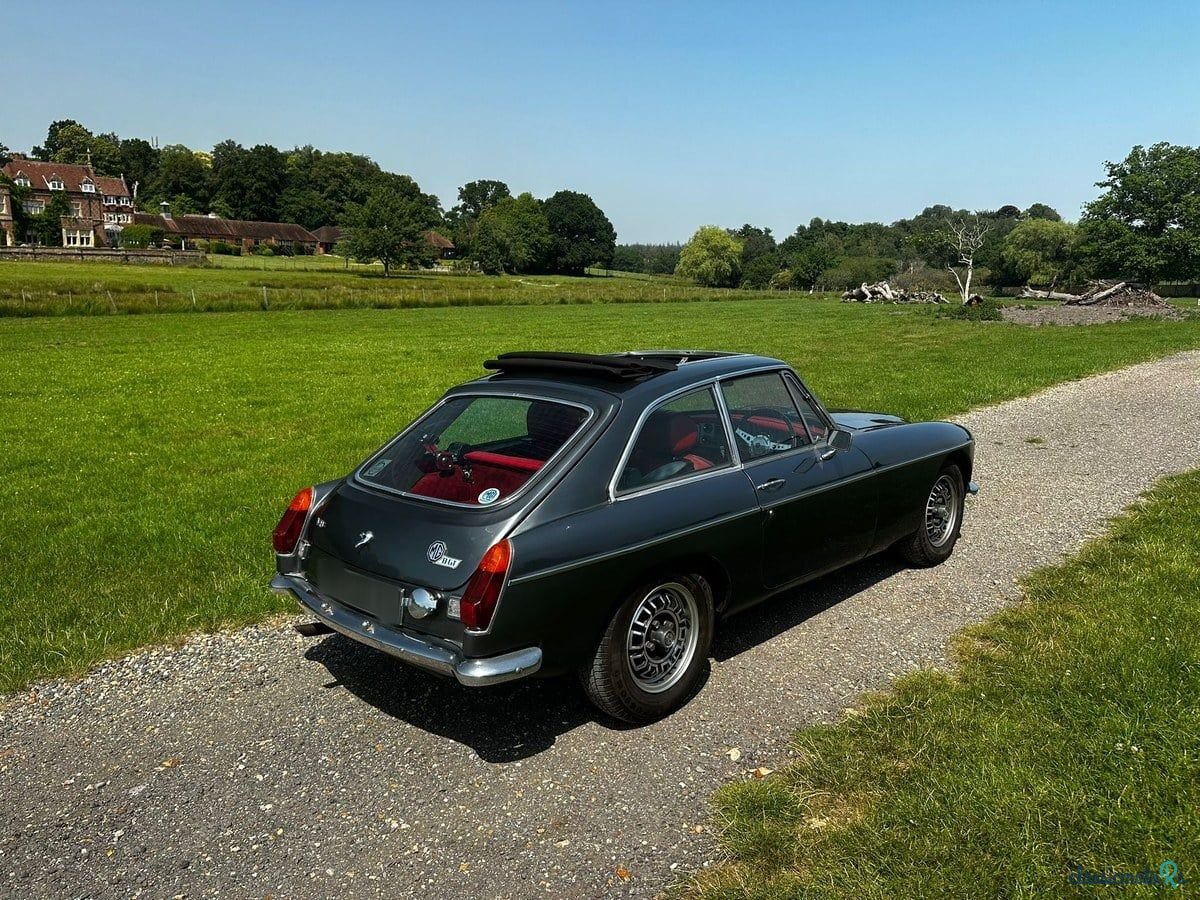 1975' MG MGB photo #3