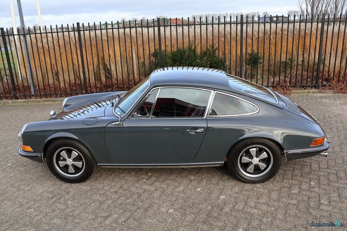 1968' Porsche 911 photo #3