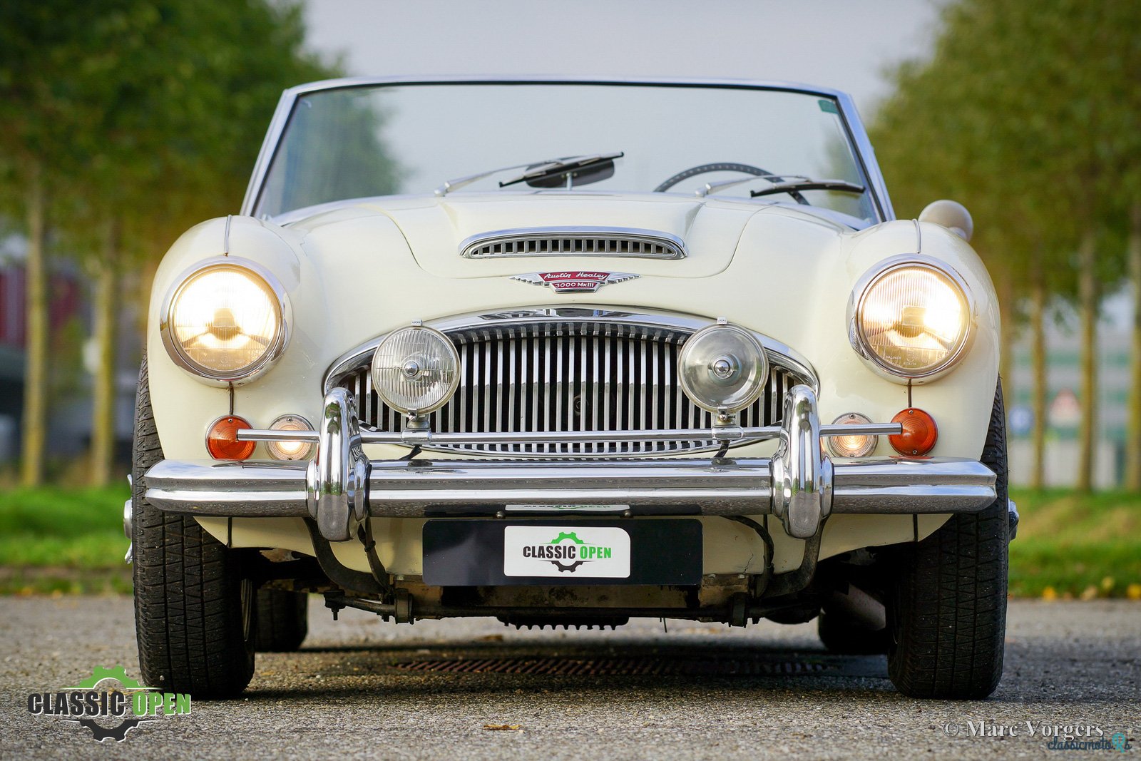 1967' Austin-Healey 3000MKIII Overdrive photo #2