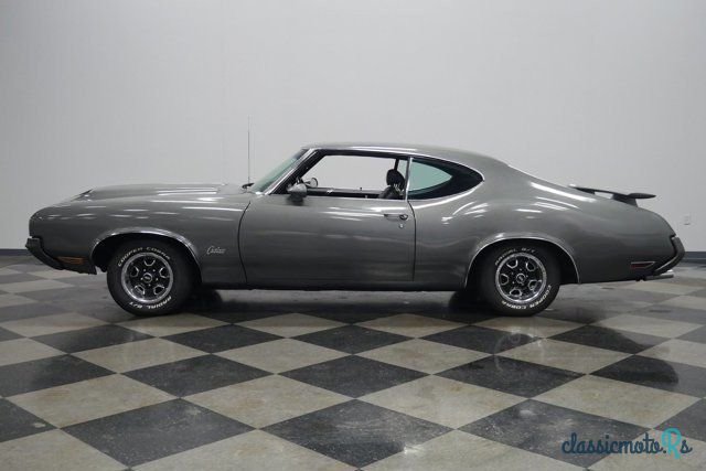 1970' Oldsmobile Cutlass photo #1