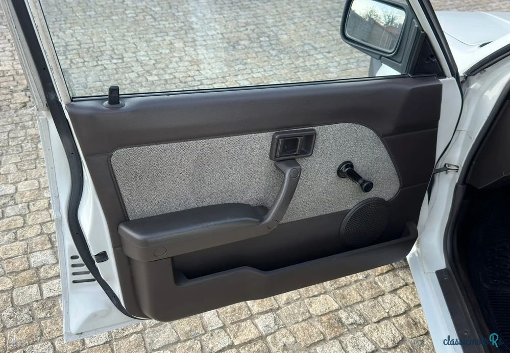 1987' Nissan Sunny photo #3