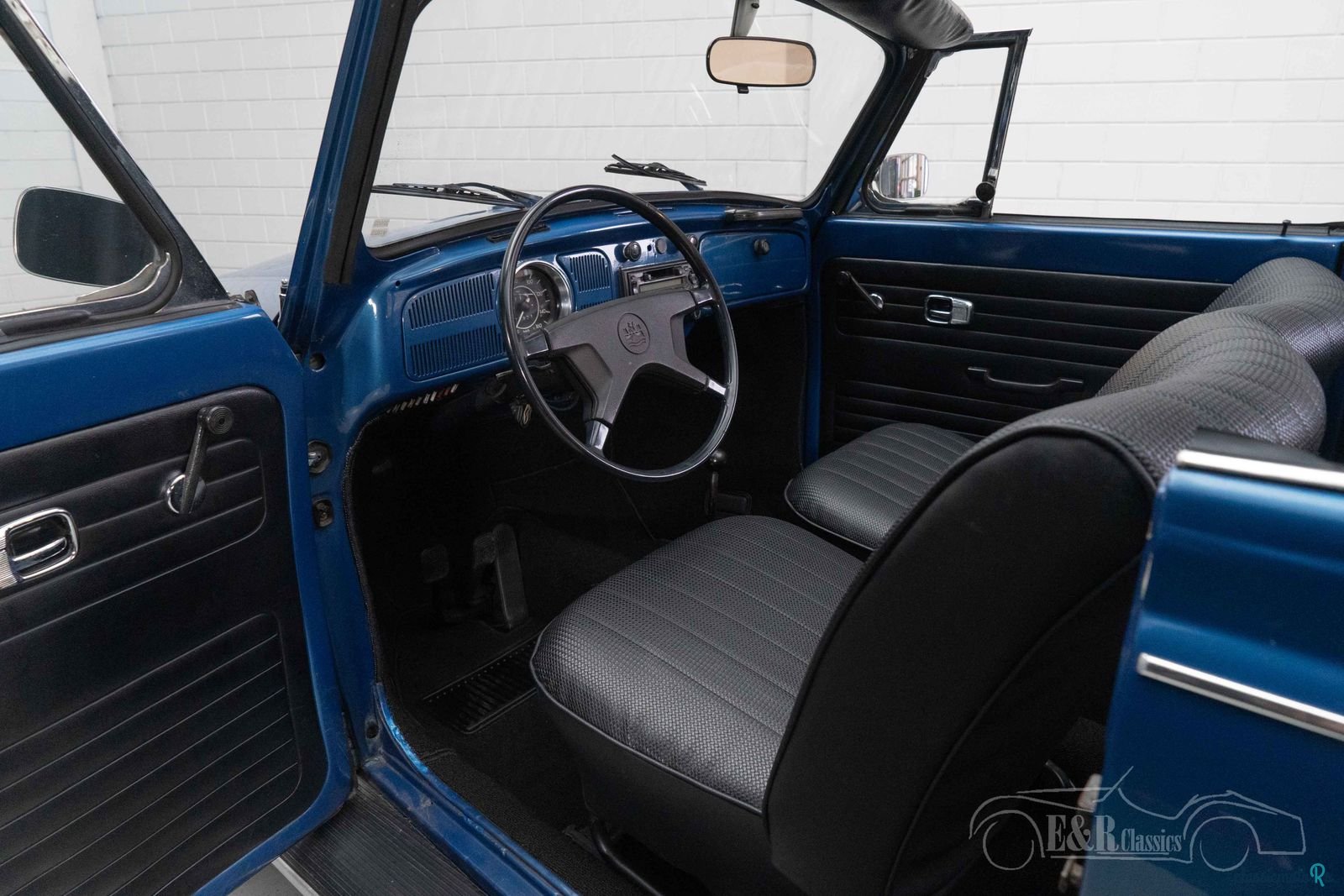 1969' Volkswagen Beetle photo #2