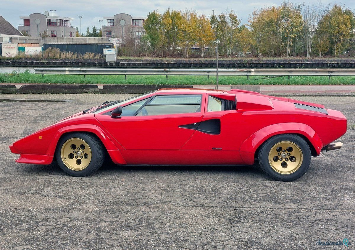 1987' Lamborghini Countach photo #2