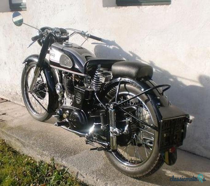 1950' Norton International photo #4