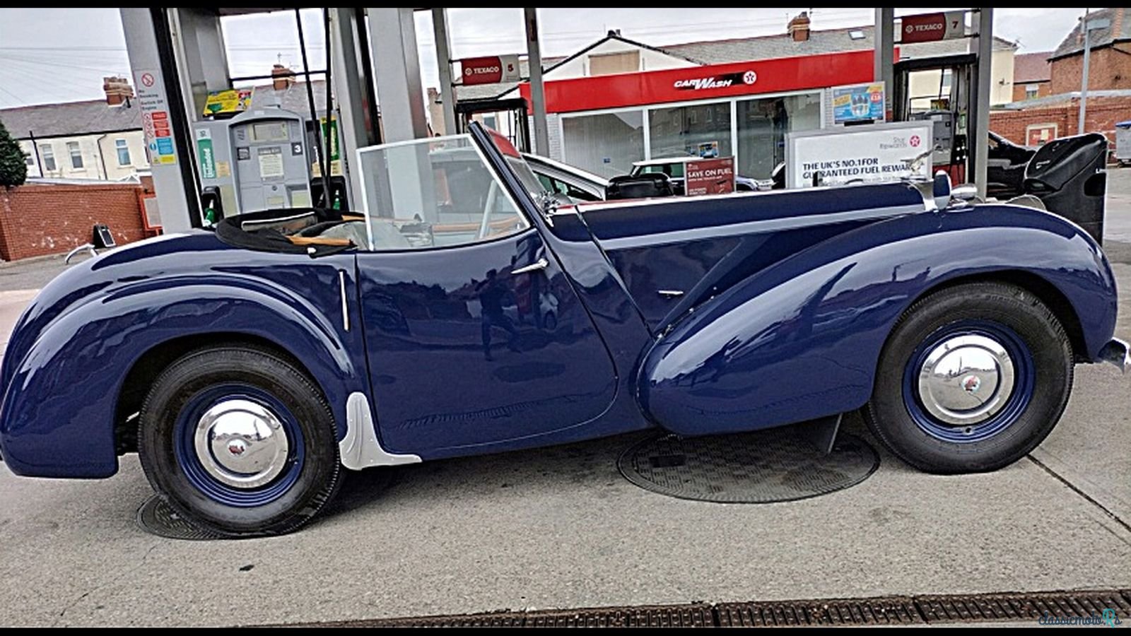 1947' Triumph Roadster photo #3