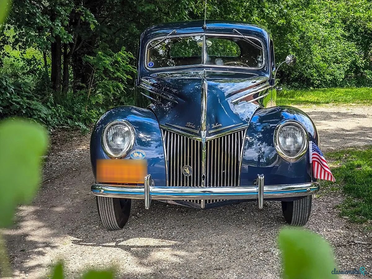 1939' Ford Deluxe photo #4
