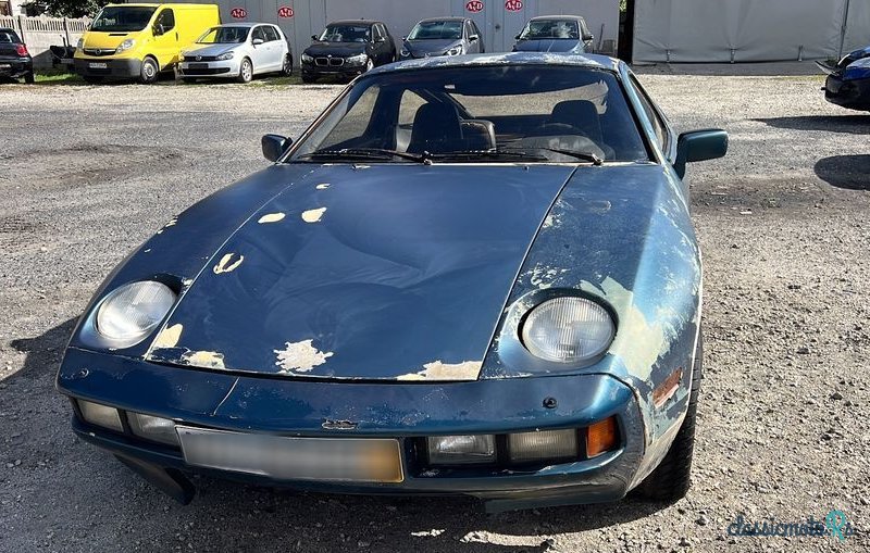 1977' Porsche 928 photo #2