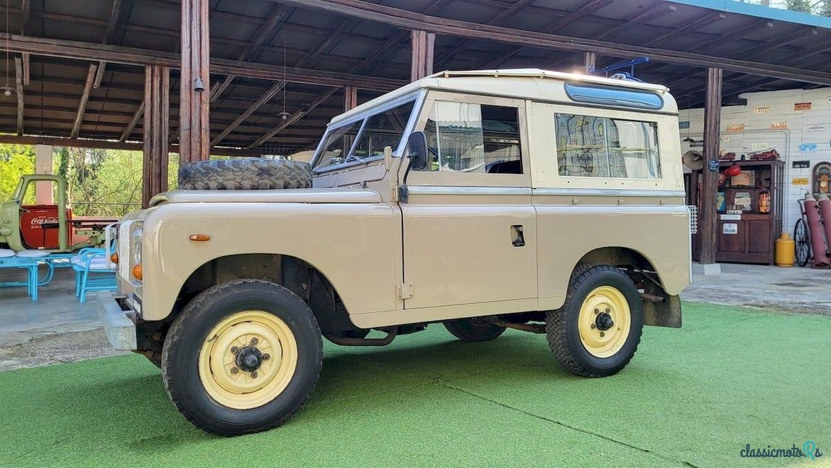 1981' Land Rover Series III photo #3