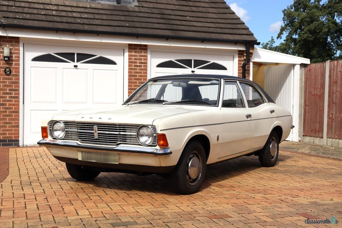 1971' Ford Cortina photo #5