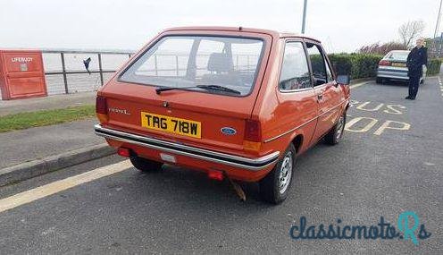 1980' Ford Fiesta L photo #4