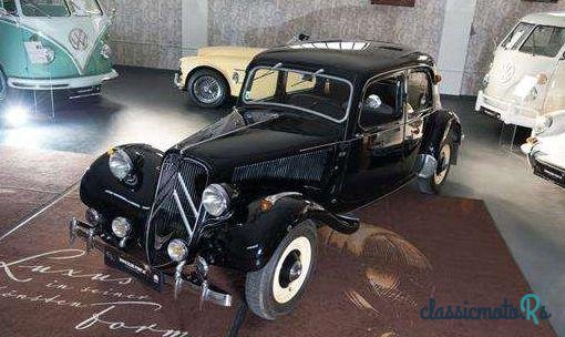 1950' Citroen Traction Avant 11 BL photo #1