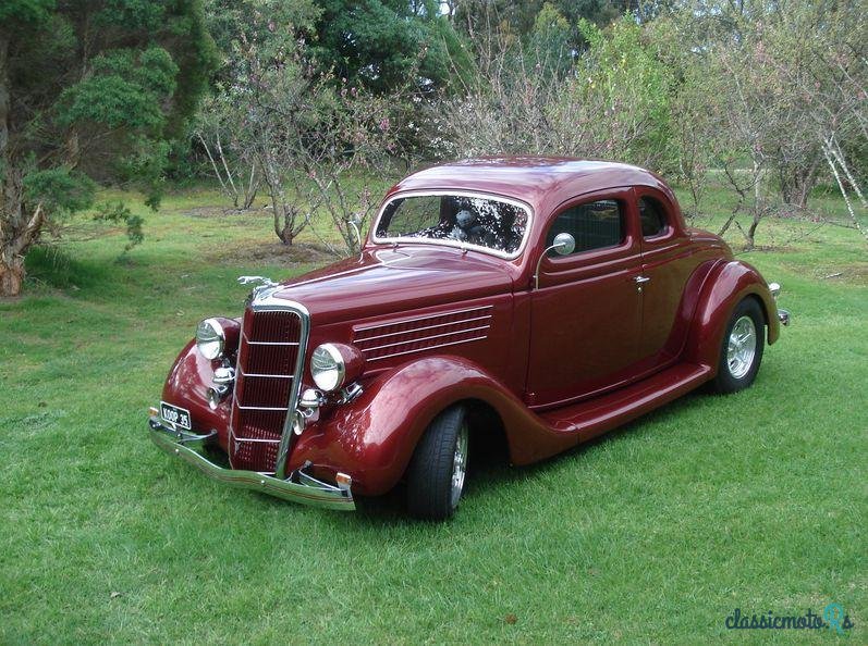 1935' Ford 5 Window Coupe photo #1