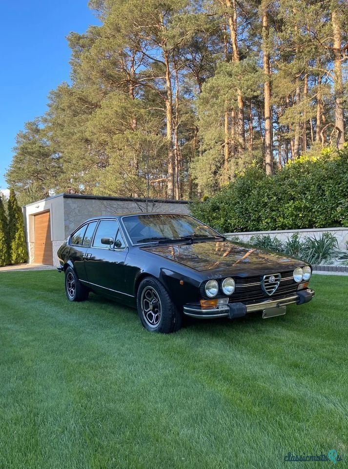 1977' Alfa Romeo GTV photo #6