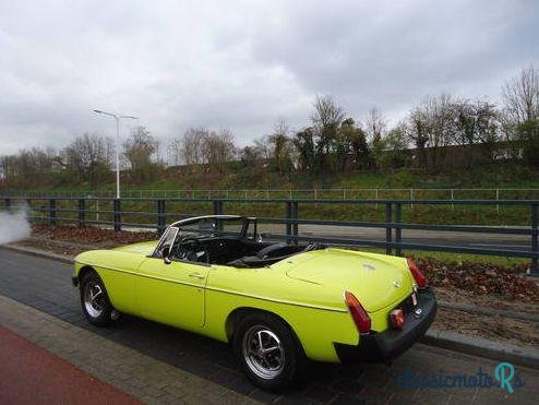 1976' MG Roadster B photo #3