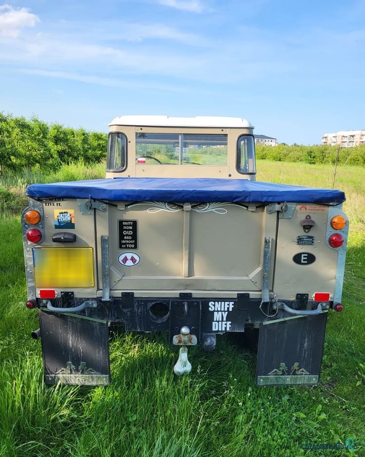 1980' Land Rover Santana 109 photo #3
