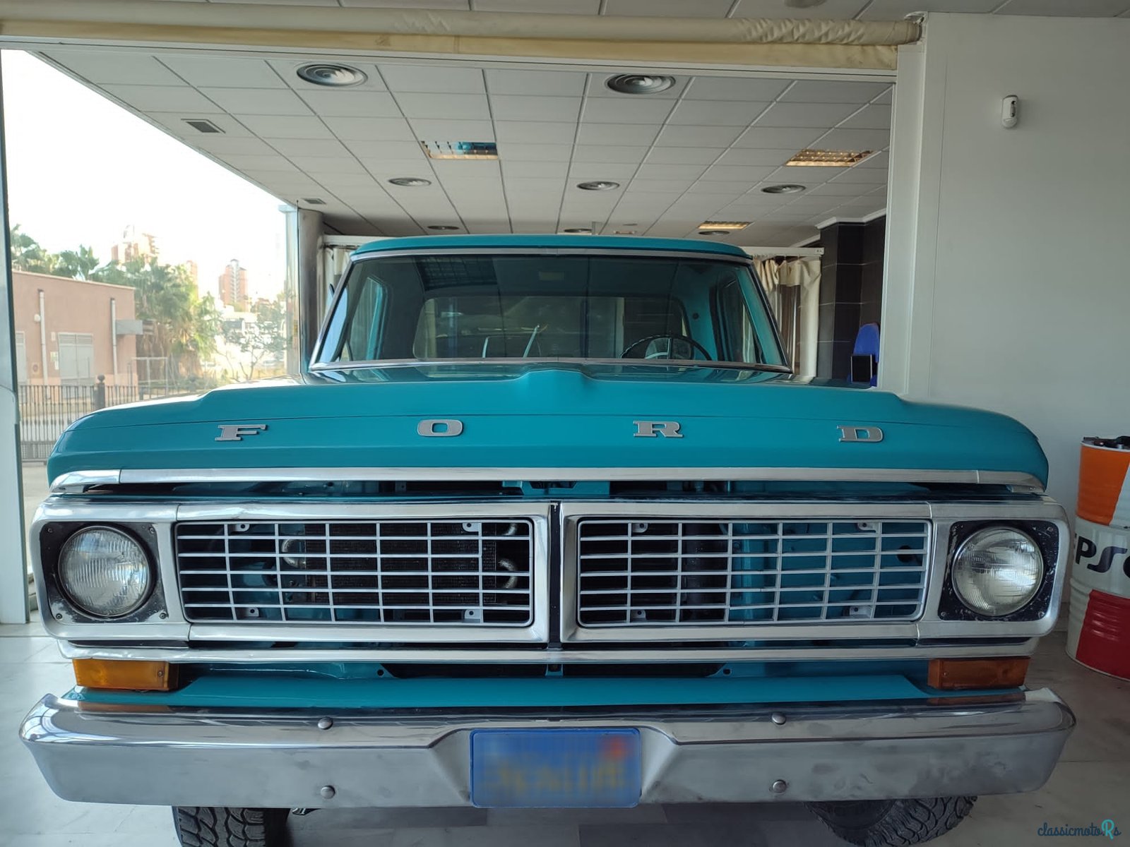 1969' Ford Custom Deluxe photo #4