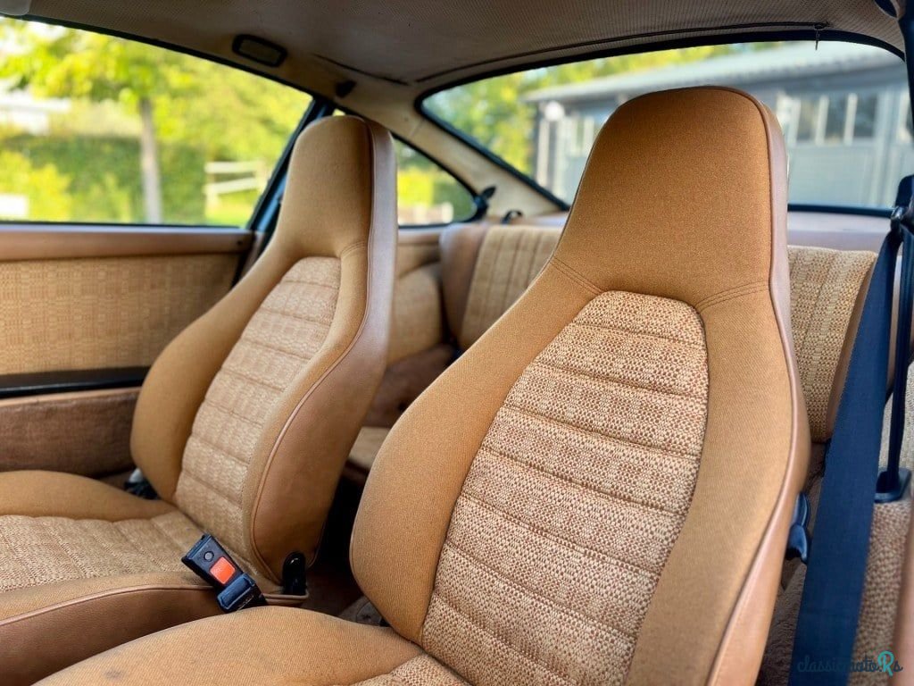 1976' Porsche 911 photo #5
