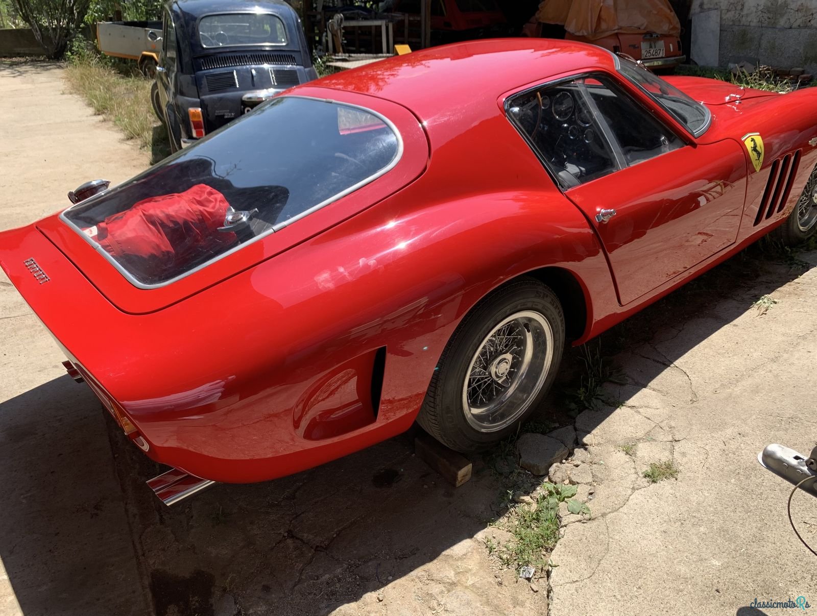 1968' Ferrari 330 photo #3