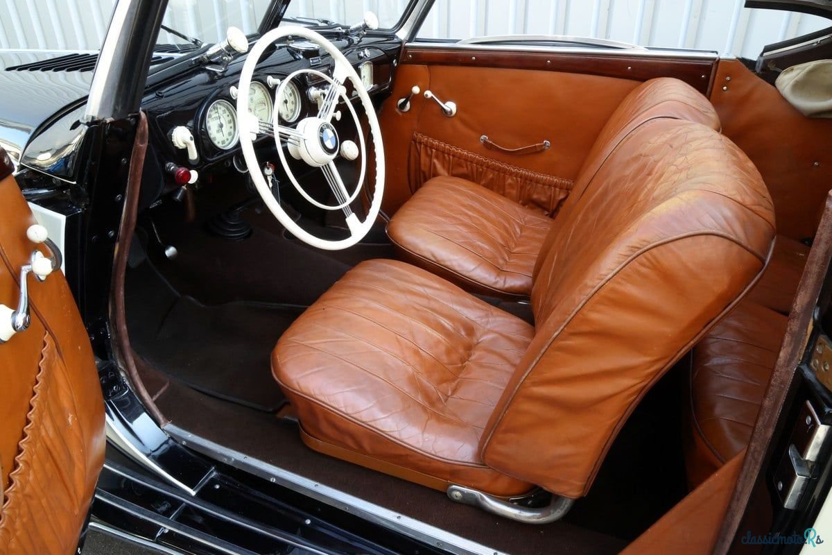 1941' BMW 327 photo #3
