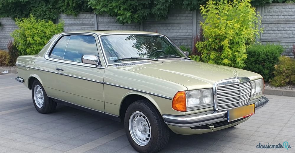 1980' Mercedes-Benz W123 photo #1