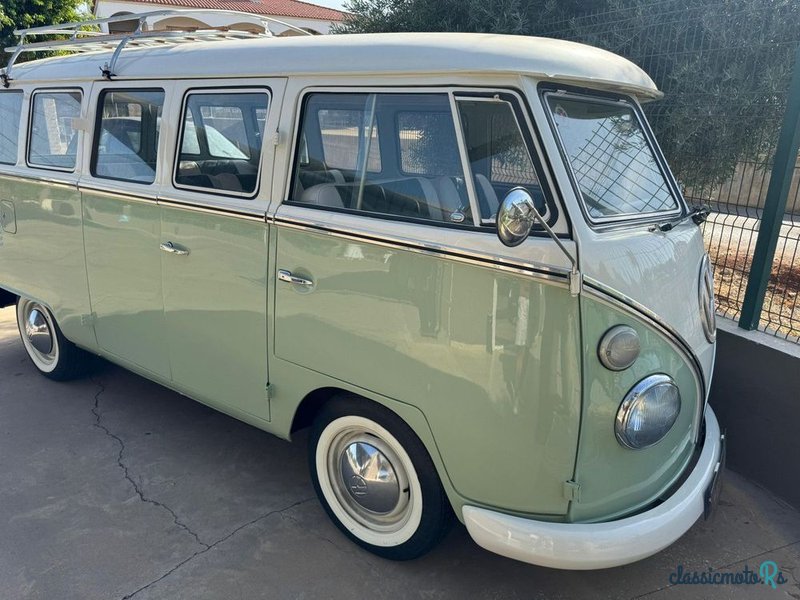 1968' Volkswagen Type 2 photo #3