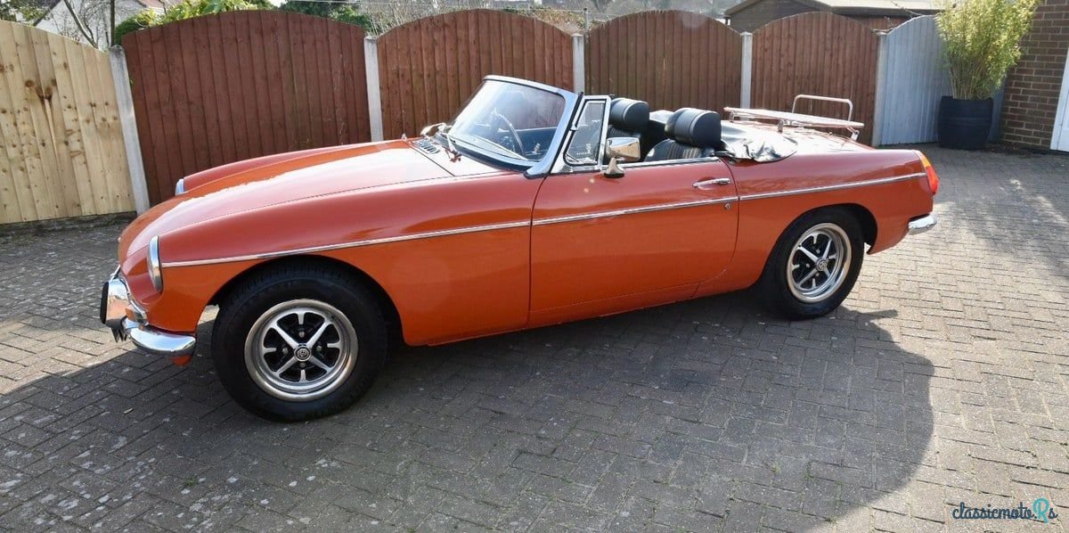 1973' MG MGB photo #4