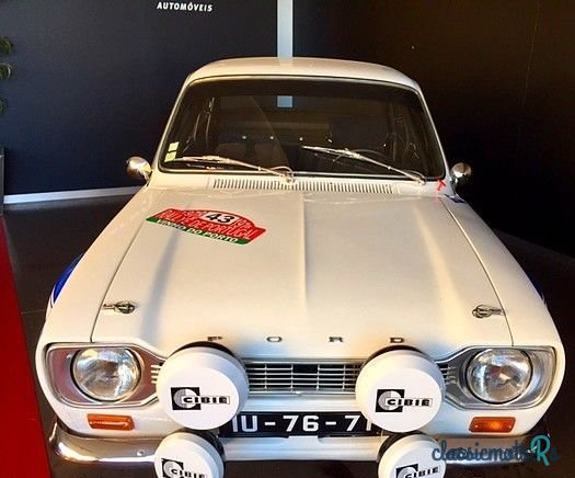 1976' Ford Escort photo #4