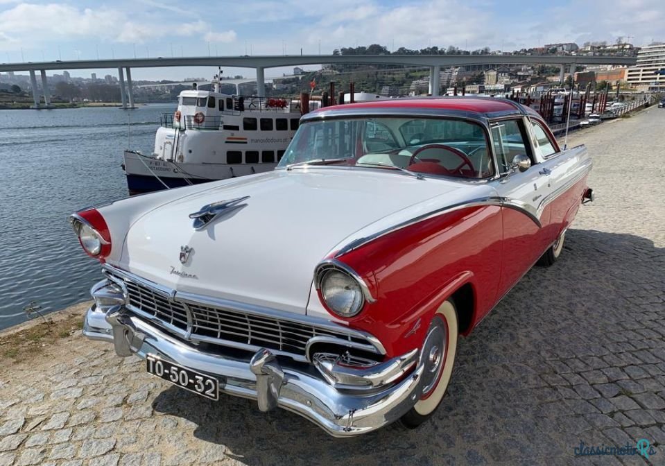 1956' Ford Thunderbird Fairlane Crown Victória photo #2