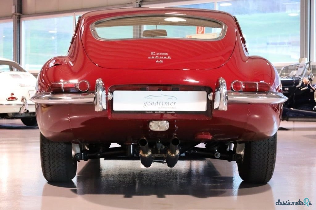 1966' Jaguar E-Type photo #5