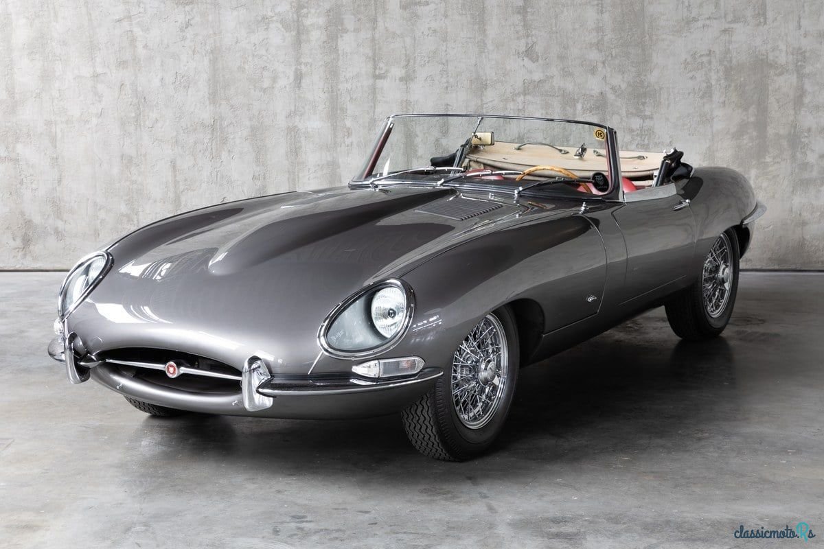 1961' Jaguar E-Type photo #1