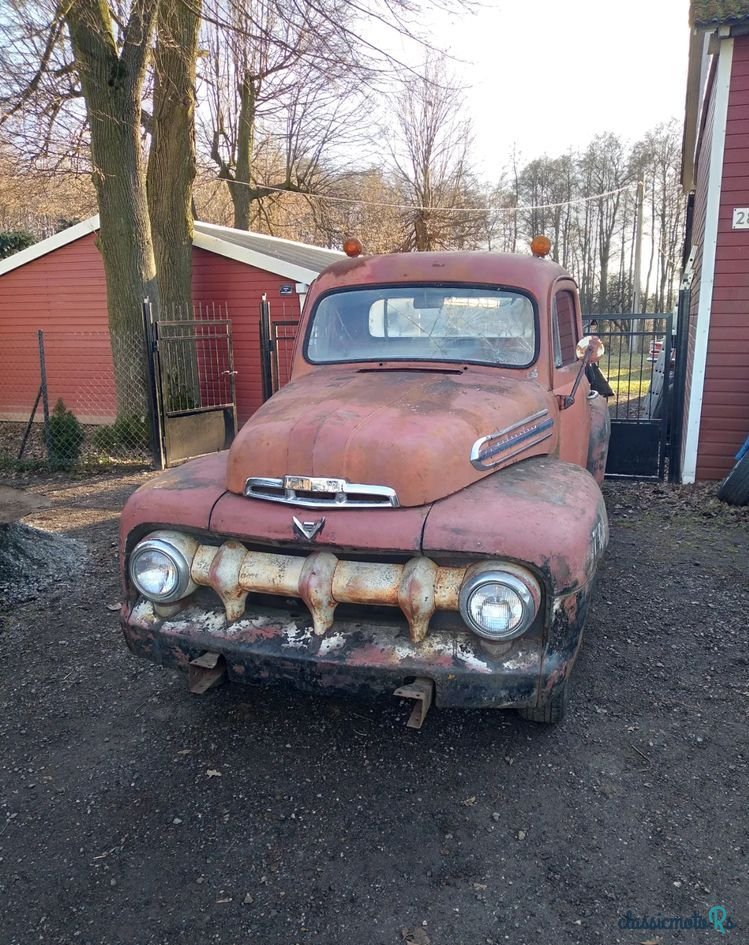 1952' Ford F-1 photo #3