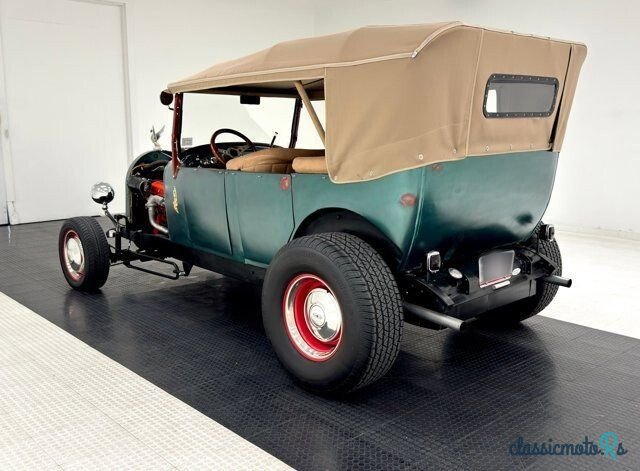 1924' Oldsmobile Model 30-B photo #3