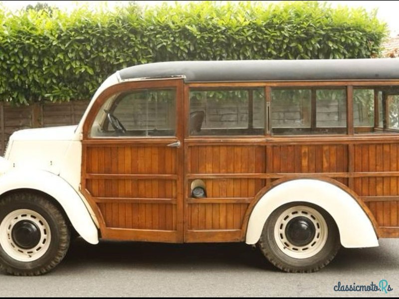 1950' Ford Woody Station Wagon photo #4