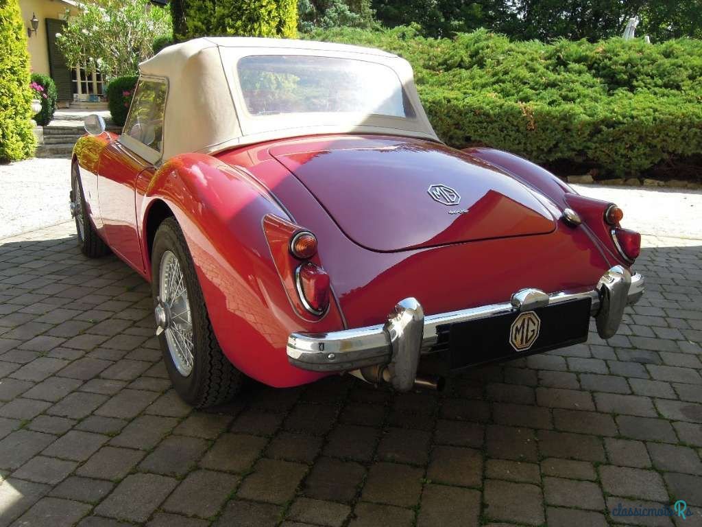 1960' MG MGA photo #6