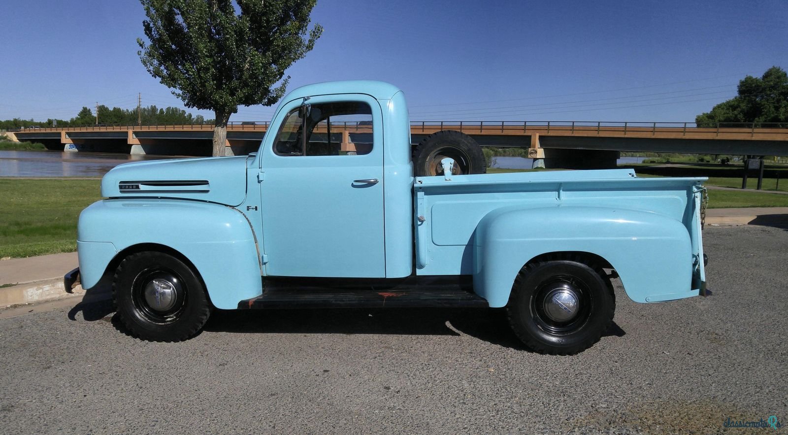 1950' Ford F-1 photo #2