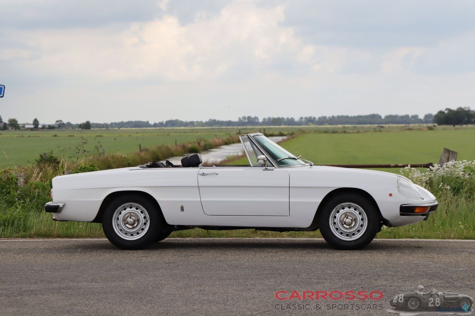 1976' Alfa Romeo Spider 1300 Junior photo #5