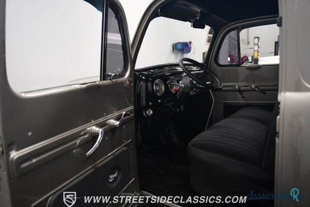 1951' Ford F-1 photo #4