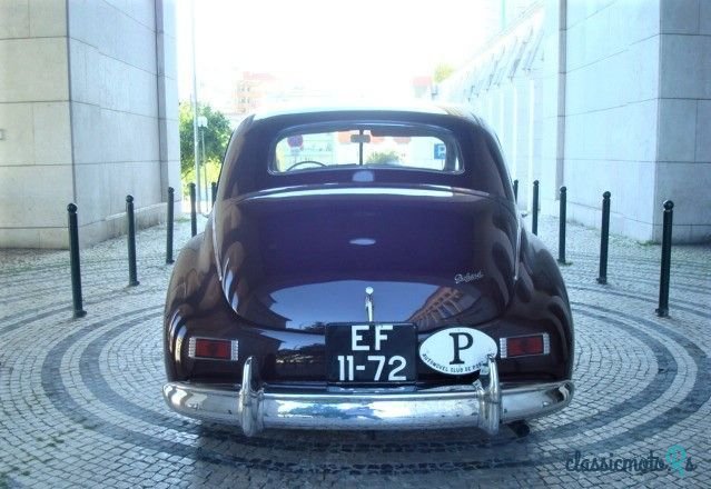 1945' Packard Clipper Special Eight (120) photo #3