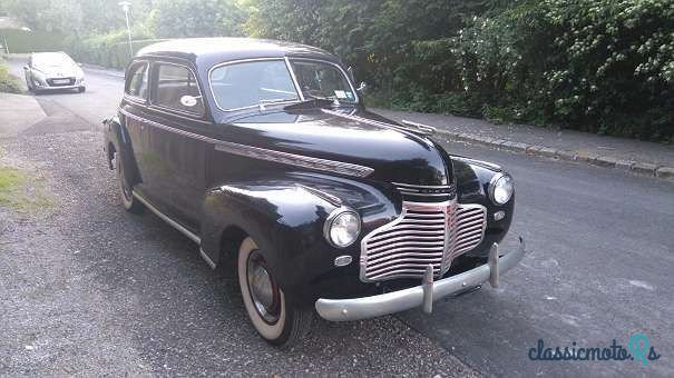 1941' Chevrolet photo #2