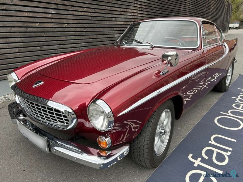 1965' Volvo P1800S photo #1